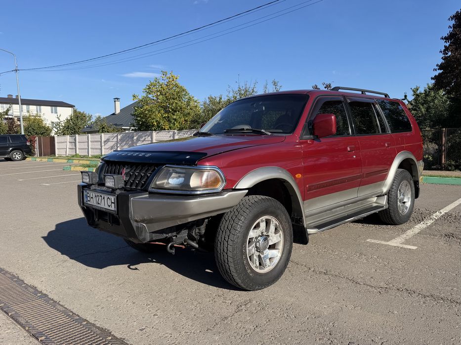 Продам Mitsubishi Pajero Sport 2005 3.0 газ/бензин рідний пробіг гарний стан!