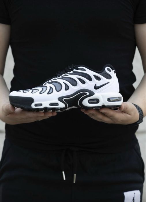 Nike Air Max Plus Drift