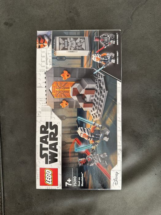 LEGO 75310 – Pojedynek na Mandalore