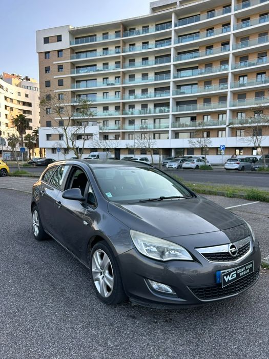 Opel Astra 2012 Nacional