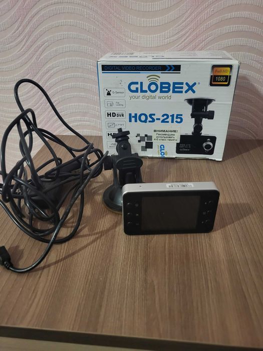 Відеореєстратор Globex HQS-215