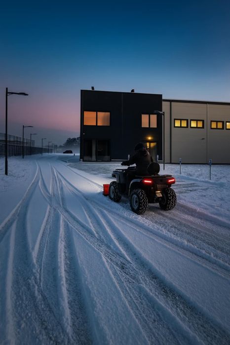 Odśnieżanie dachów i parkingów