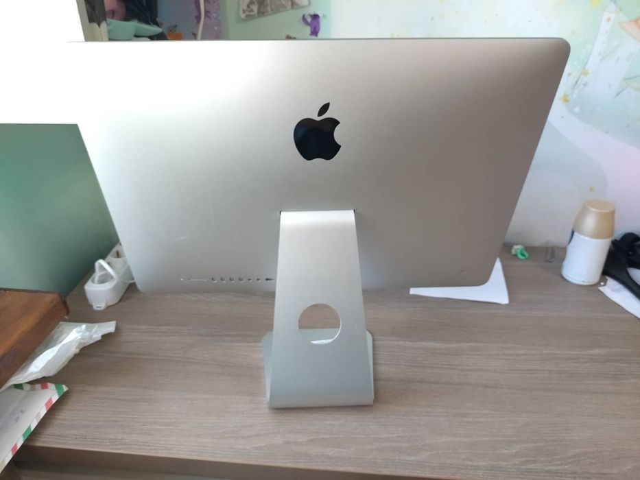 Apple моноблок 21.5''