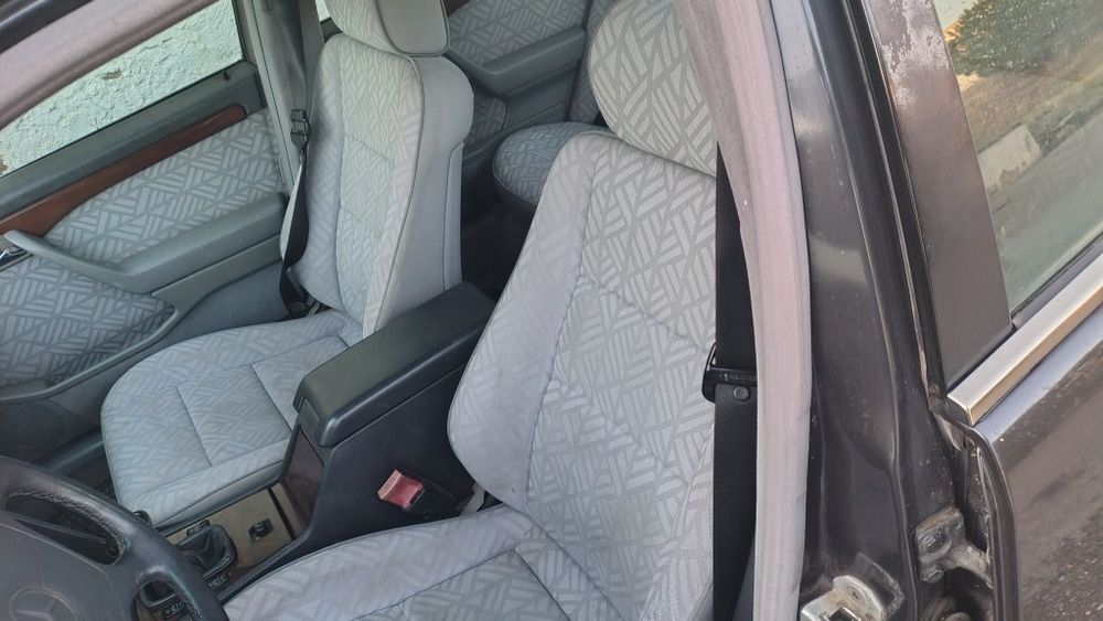 Mercedes bens c220