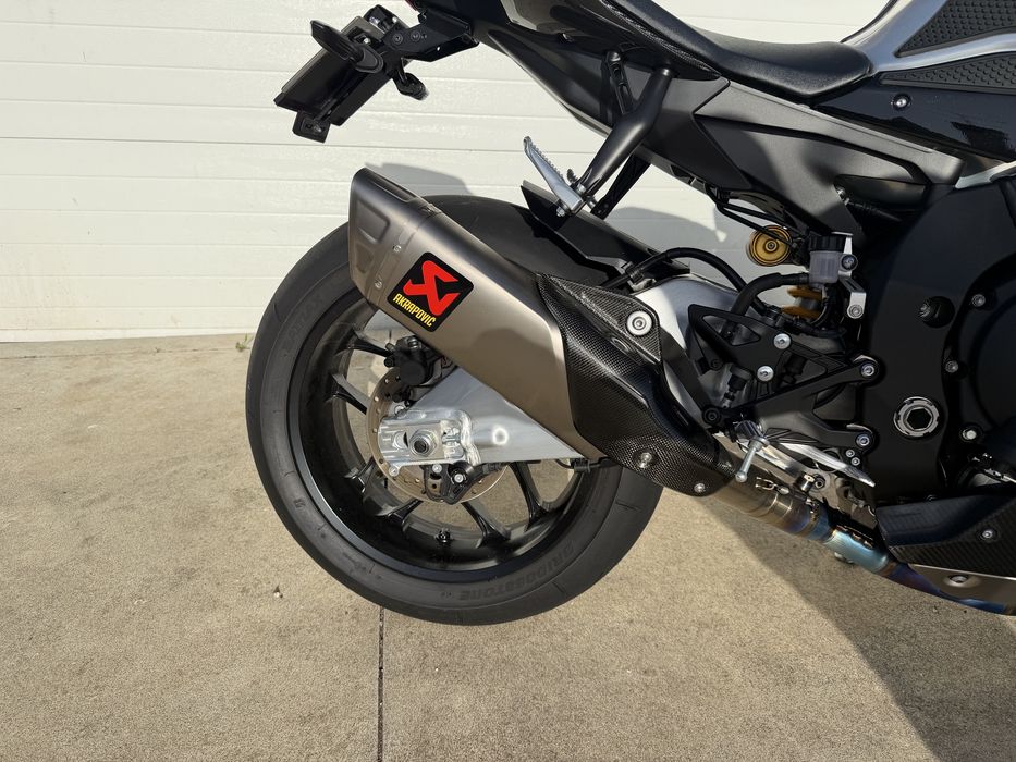 Yamaha YZF R1M 2025