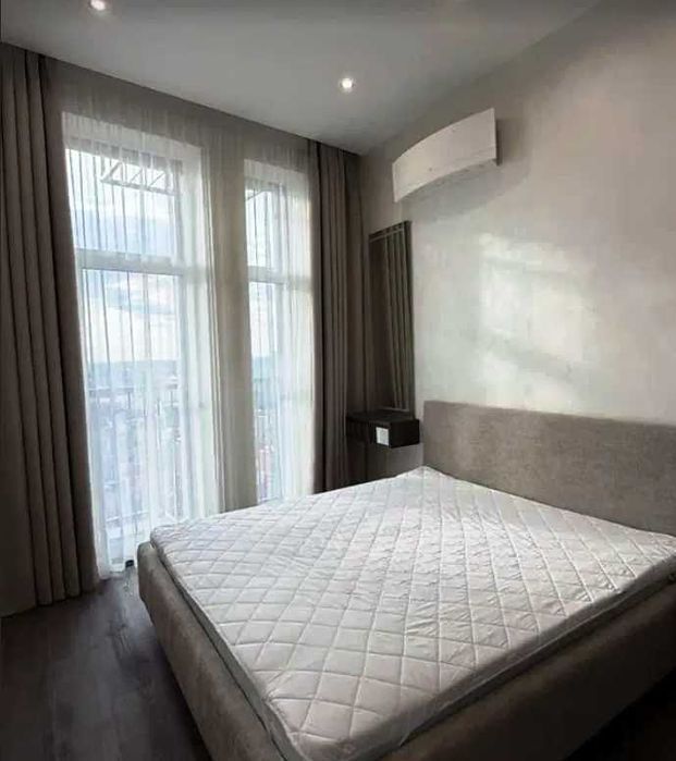 Аренда квартиры 3к 261м2 с терассой ЖК Loft Smart/Центр/Екатеринославский бульвар