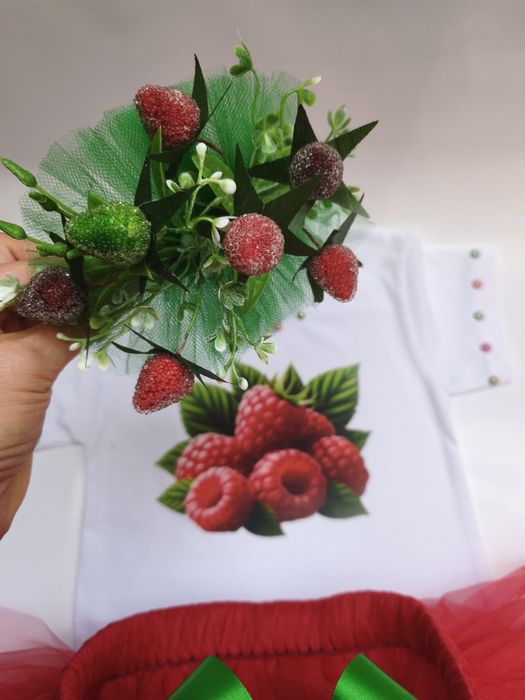Костюм Малина ,малинка ,