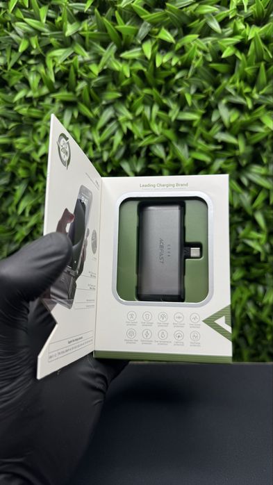 Качесвенный не большой павербанк 5000 mAh 20w PD QC Acefast гарантия