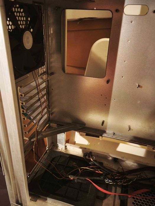 Caixa para computador, BIG ATX, usada