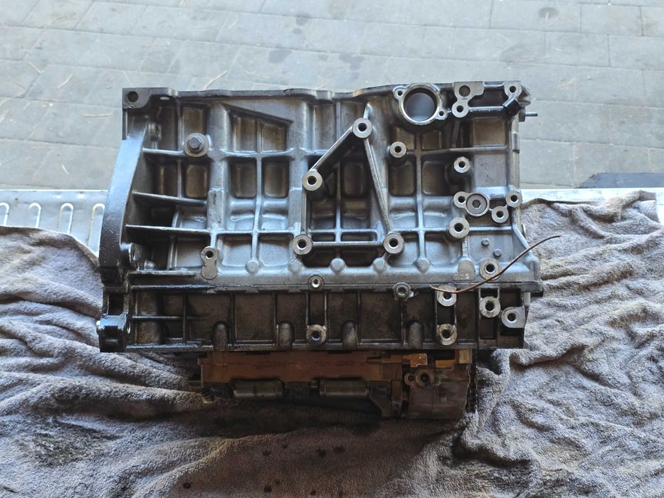 Blok silnika 7552781 1.8 2.0 Benzyna BMW N43 E60 E61 E90 E91 E92 E93 E81 E88 E87 N43B20AY