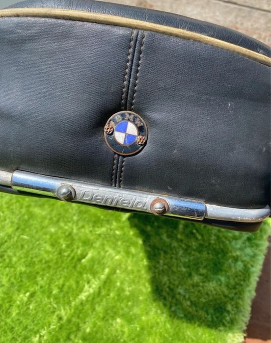 Banco Clássico BMW R26