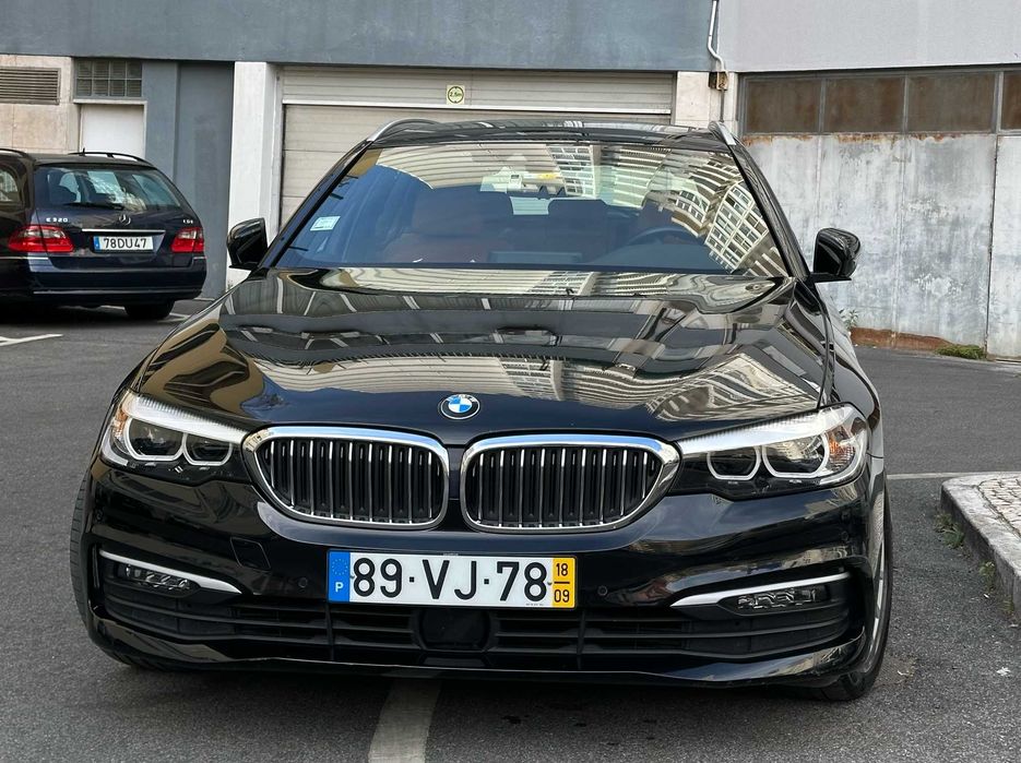 BMW 525 d Line Luxury Auto | Apple Carplay | Interior em Pele Cognac