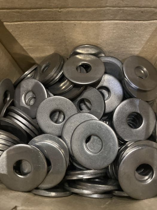 Продам гайки болты нержавейка