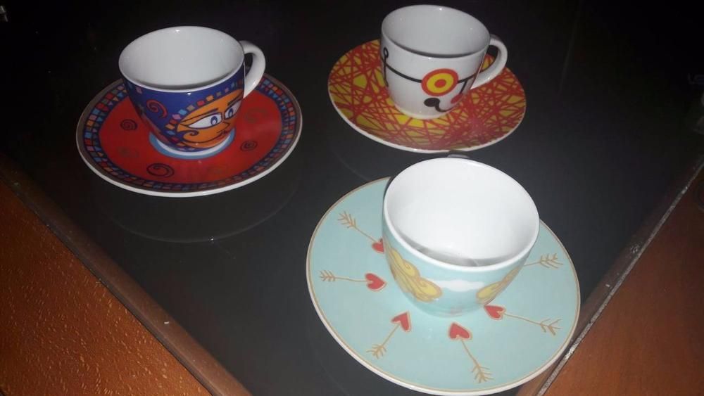 colecção de chávenas de café