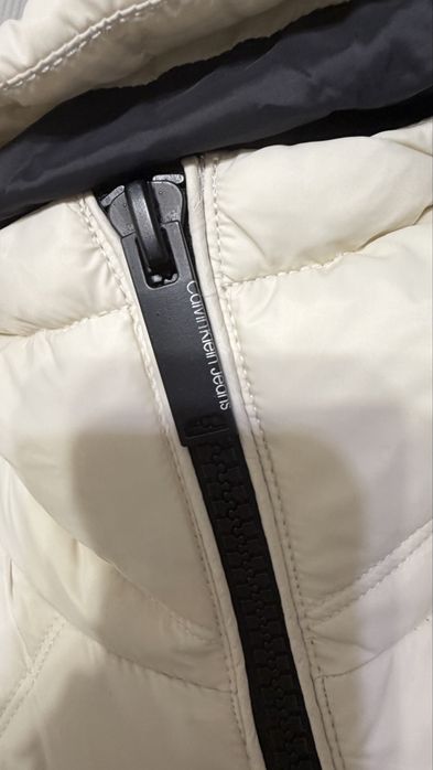Пальто пуховик жен. Calvin Klein