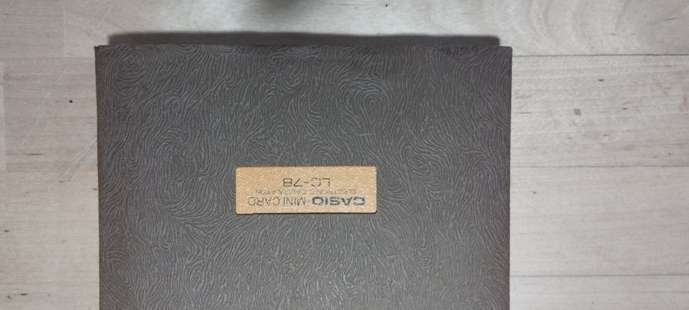 Calculadora Casio LC-78 minicard vintage nova