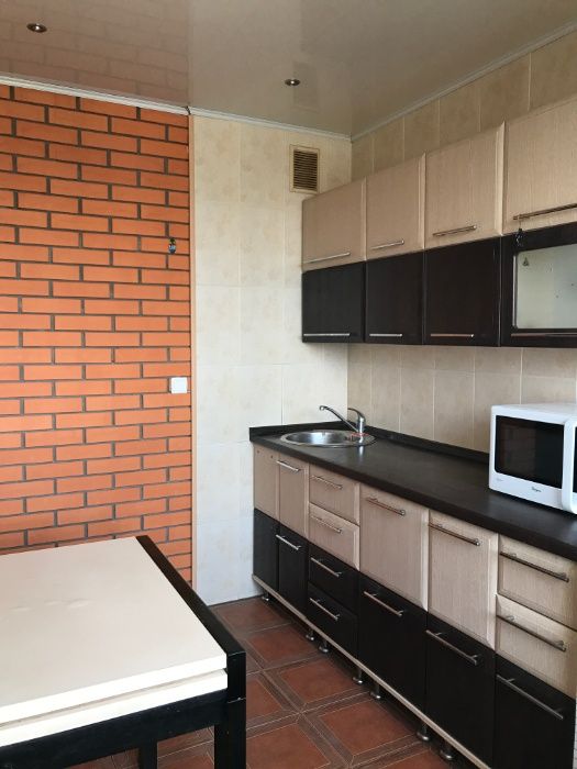 ПОДОБОВО З.д. Вокзал пішки. Солом’янська площа