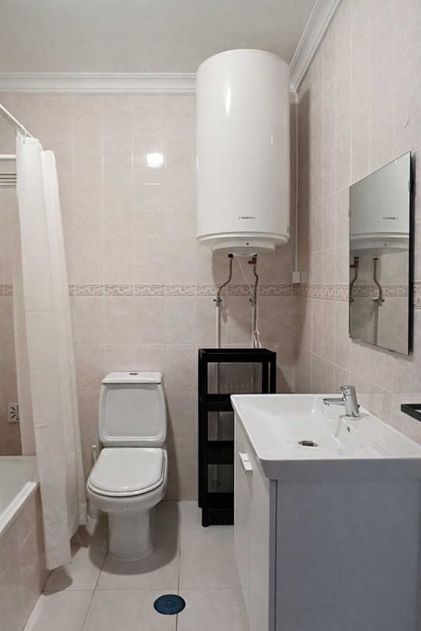 Quartos em Apartamento T3 Renovado: Vista e Localização Privilegiada