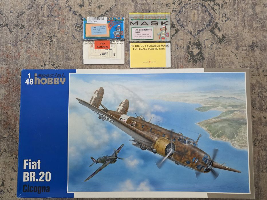 Fiat BR-20 Cicogna Special Hobby 1/48 + 2 dodatki