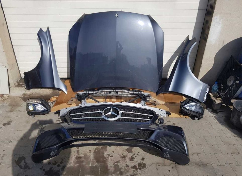 Бампер переднй MERCEDES C W205 2018-2021