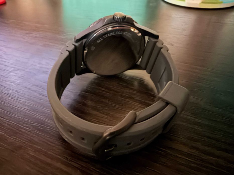 Часы наручные Fossil FS5994