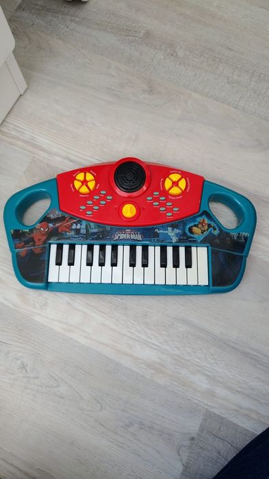 Jogos e brinquedos diversos
