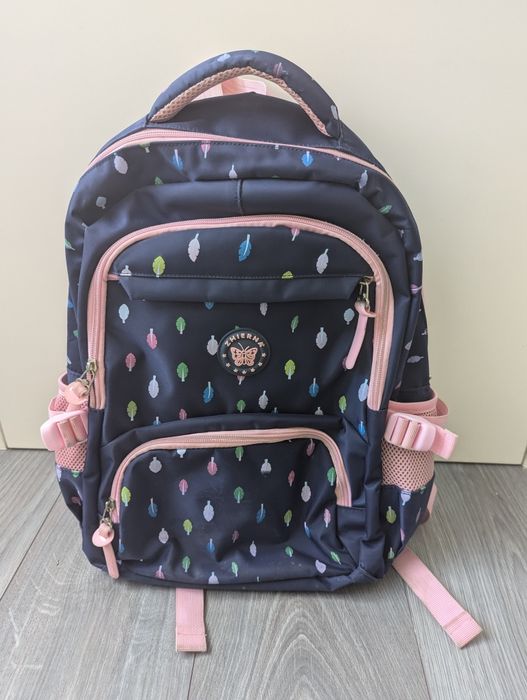 Mochila escolar com lancheira