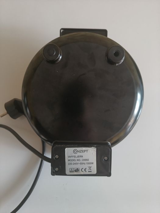Вафельница Conzept 24992