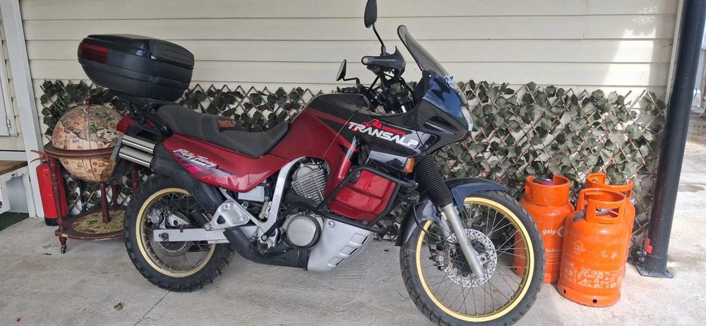 Honda Transalp 600