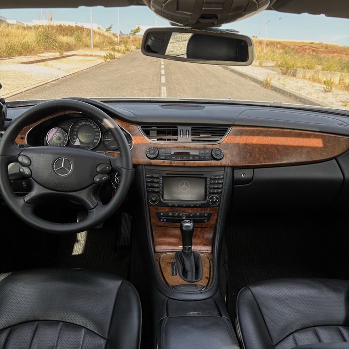 Mercedes-Benz CLS 320 CDI (w219) V6   IUC Antigo