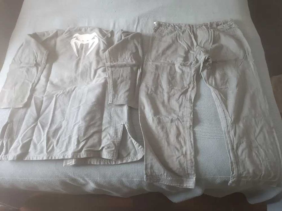 BJJ Kimonos/Gi A1-A2 marcas (NKL, Venum, Boa, Valor) (novos ou quase)