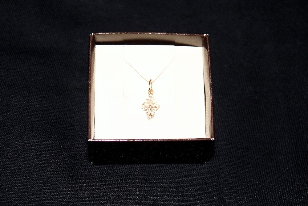 Обмен крестик Серебро 925 + Позолота 585. Новый. Упаковка Бирка.