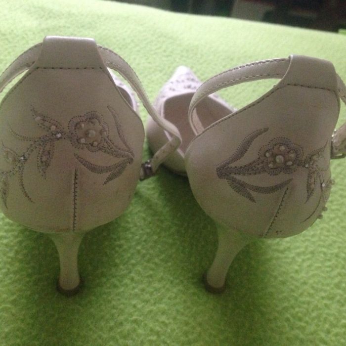 Туфли свадебные из натуральной кожи . Размер 35-36