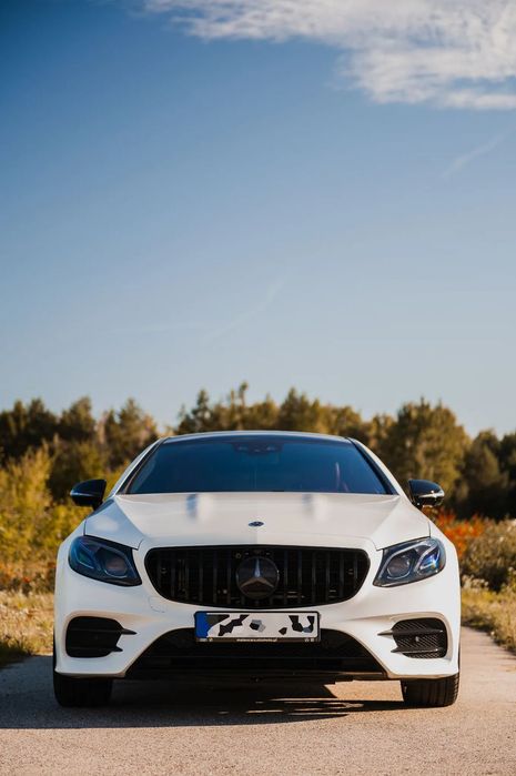 Mercedes-Benz Klasa E E53 Amg Moc połączona z elegancją i komfortem