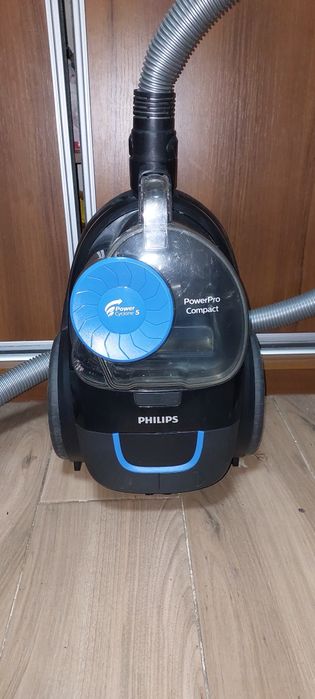 Пылесос Phillips power pro Compact