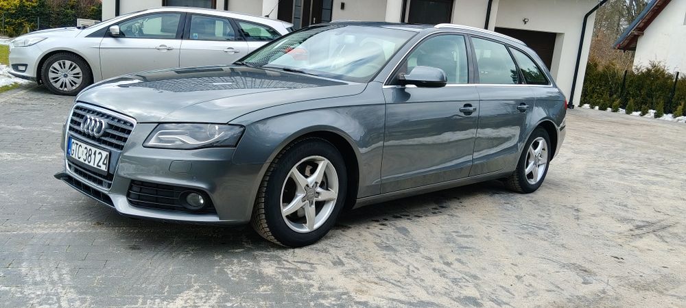 Audi A4 B8 2012 2.0 TDI super stan