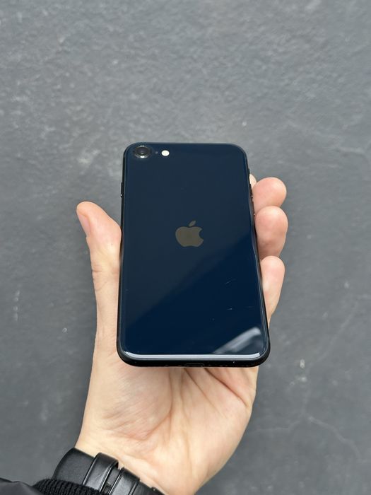 iPhone SE 3 2022 64 gb midnigh акб 87% neverlock телефон айфон синій