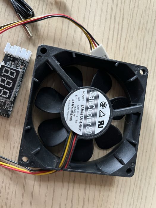 Вентилятор кулер SanCooler 80 12 V