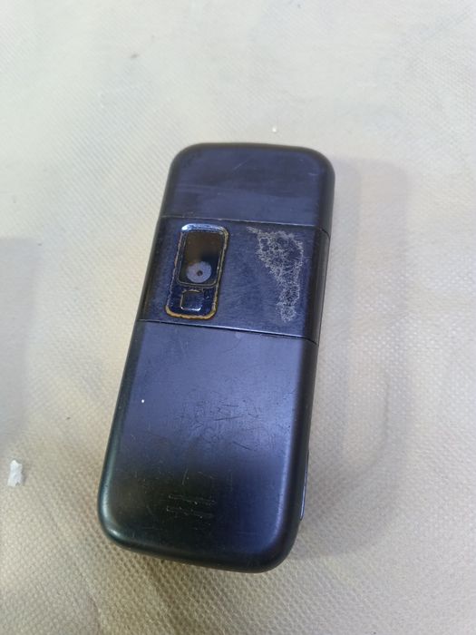 Телефон Nokia 6233