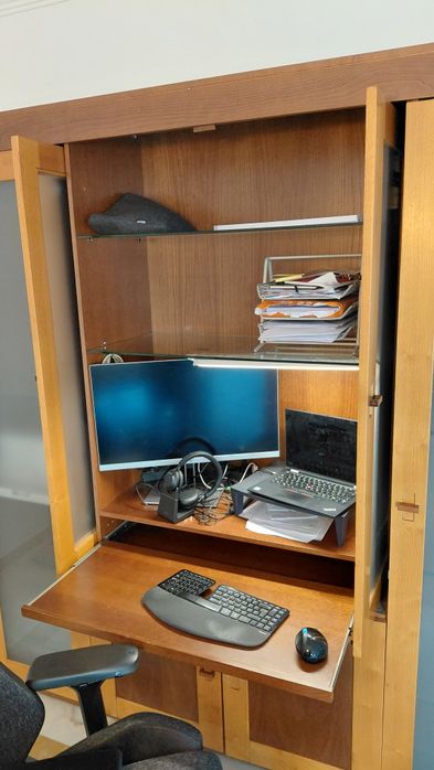 Movel Sala com secretária rebativel