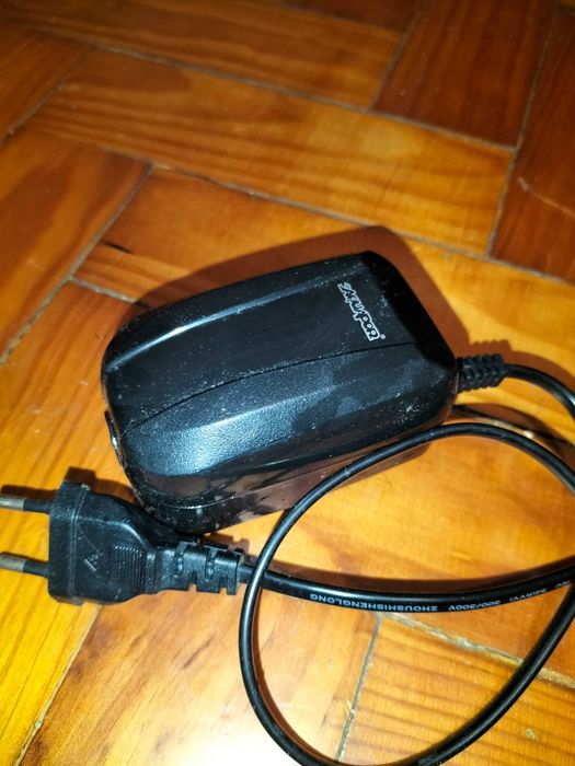 Bomba de ar silenciosa para aquário - 90L/H