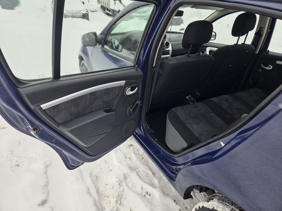 Dacia Sahbero 2009 Рік