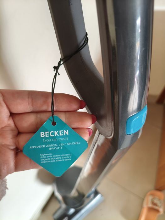 Aspirador vertical Becken