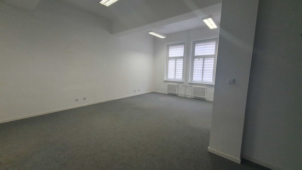 Wynajmę lokal o powierzchni 90m2 Fabryka Cygar