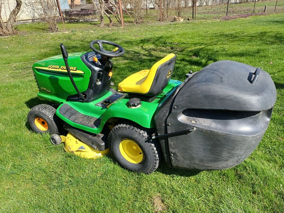 Kosiarka traktorek john deere ltr166 Silnik 2cylindry pompą oleju