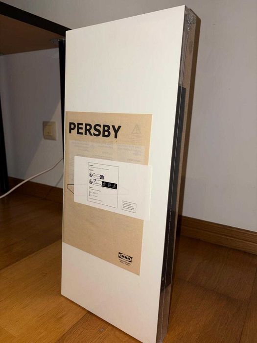 Estante branca IKEA SELADA