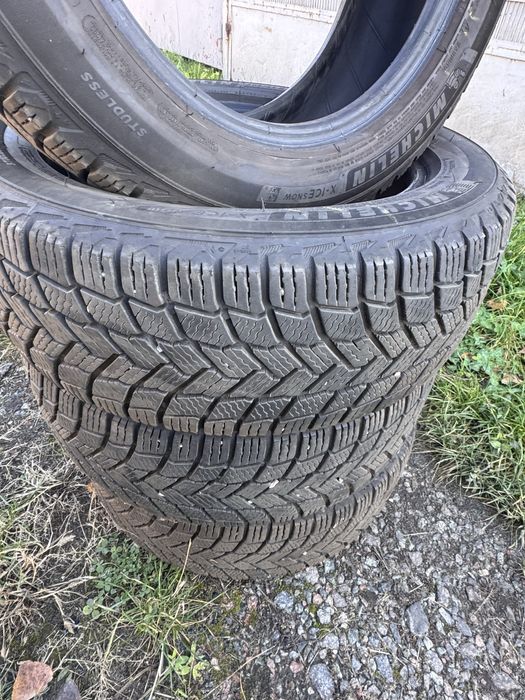 Продається резина Michelin 205/55/16