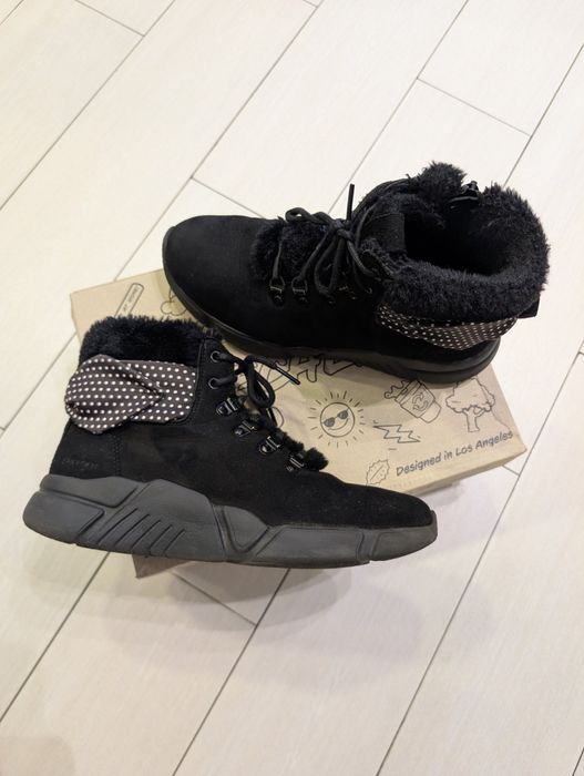 Зимняя обувь для  дівчинки,екко,ecco.Скечерс