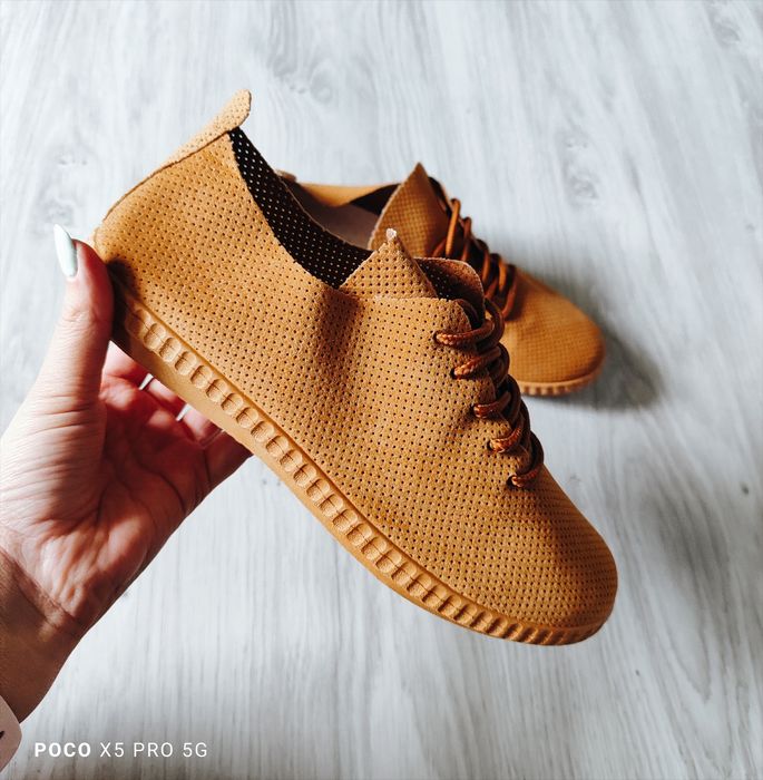 Nowe karmelowe buty tenisówki damskie 39