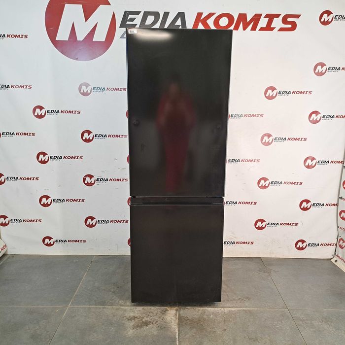 Lodówka Hanseatic HKGK14349CB [2 lata gwar] C/143cm wys/175litrów/39dB